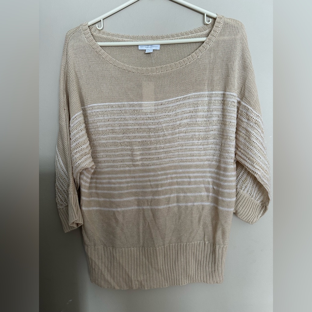 New York & Company, Size M Beige & White Striped Open-Weave Scoop Neck Sweater